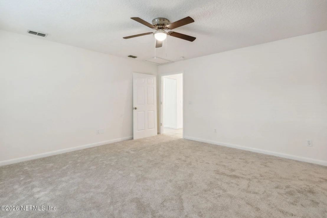 Photo of 423 SOUTH Boulevard