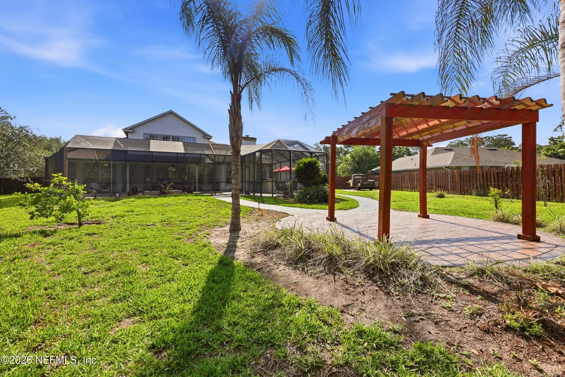 Photo of 1140 HIDEAWAY Drive N