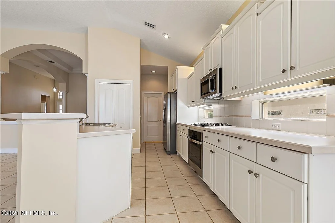 Photo of 292 Island Green Drive