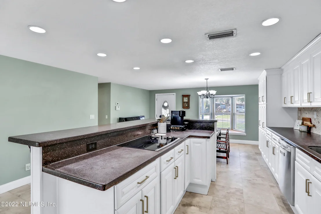 Photo of 204 SARA Drive