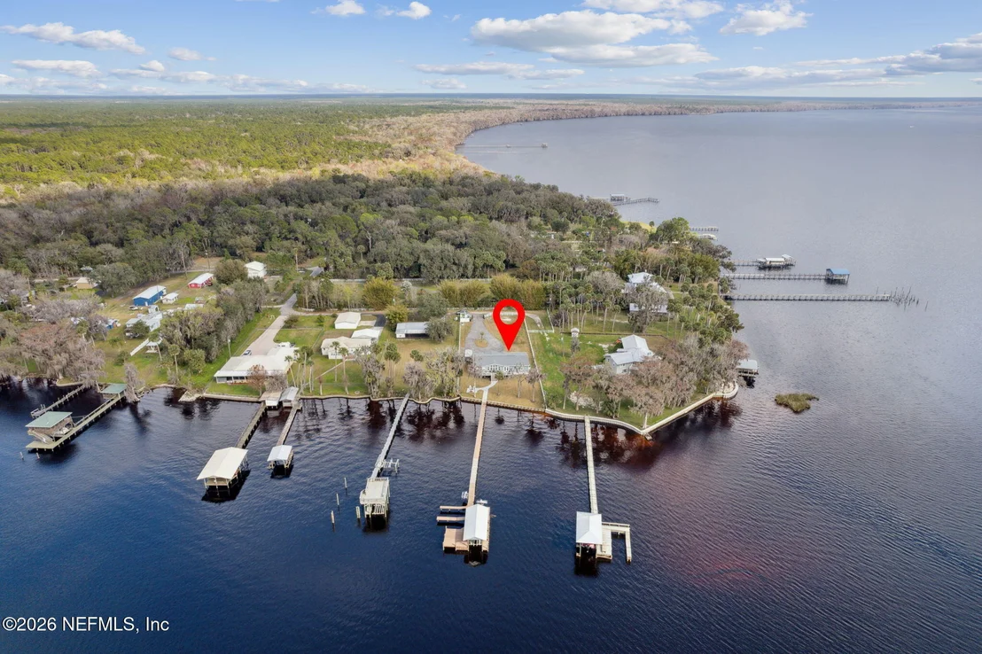 Photo of 208 LAKE GEORGE POINT Drive