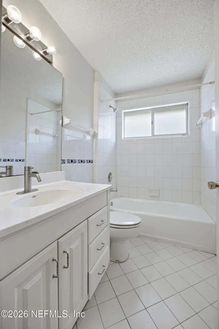 Photo of 6112 WINDING BRIDGE Drive