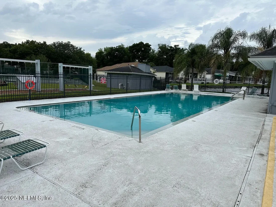 Photo of 4041 HIGH PINE Road
