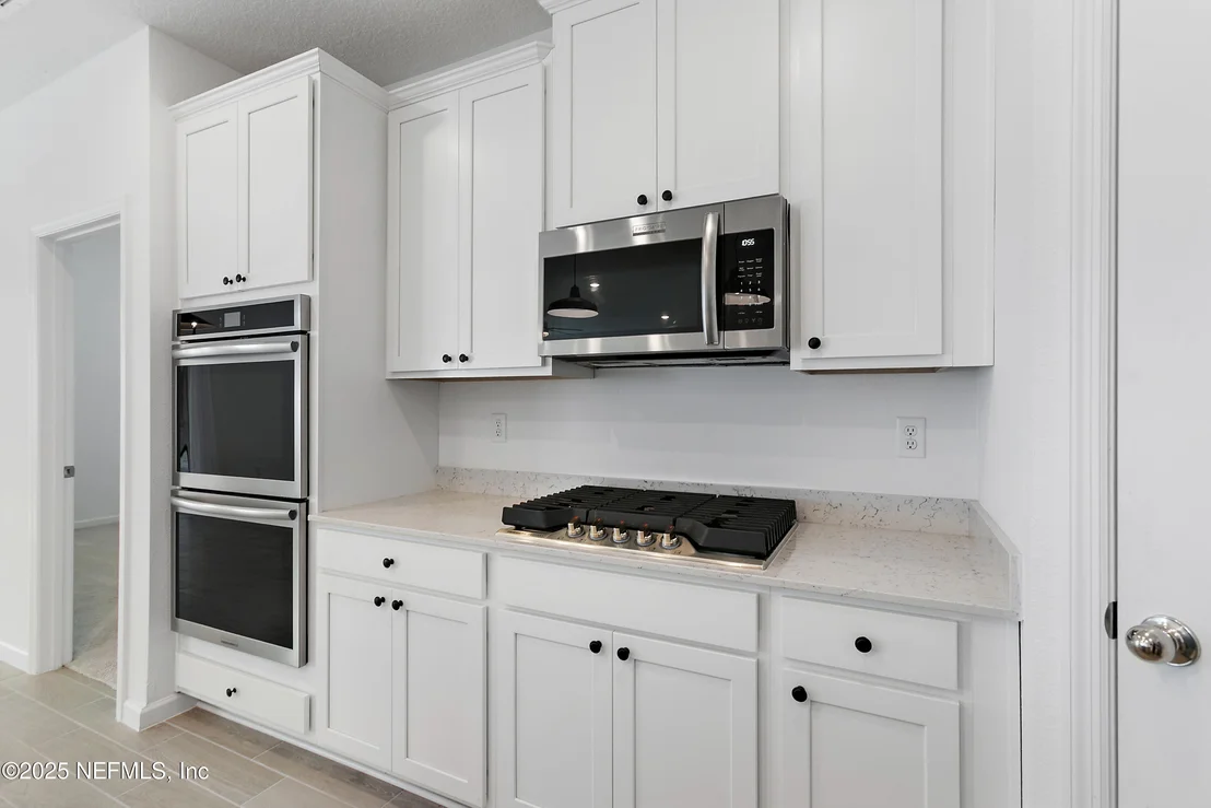 Photo of 75045 PONDSIDE Lane