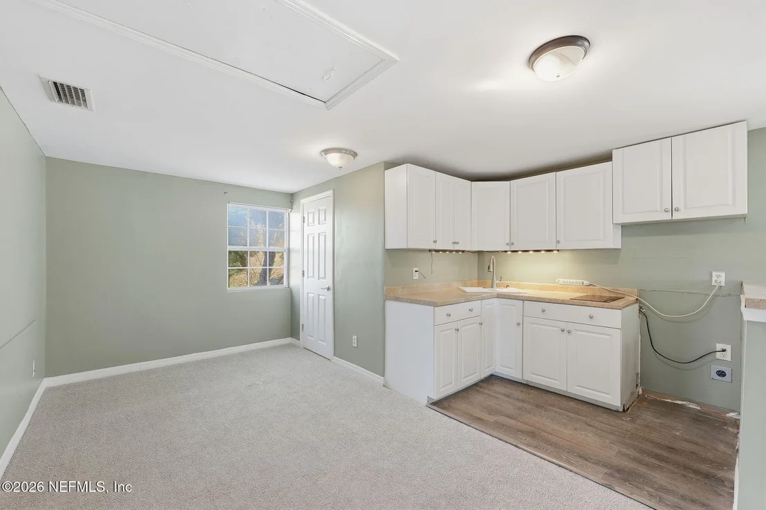 Photo of 1863 LIVE OAK Drive