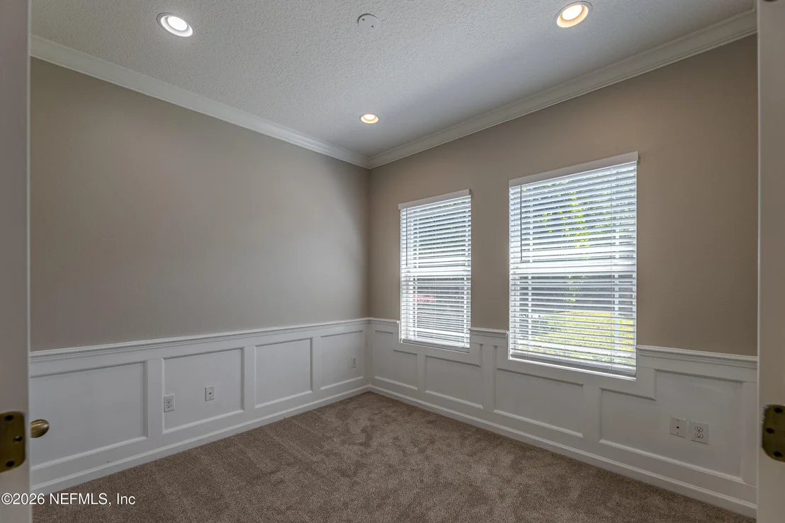 Photo of 869 BATTERSEA Drive