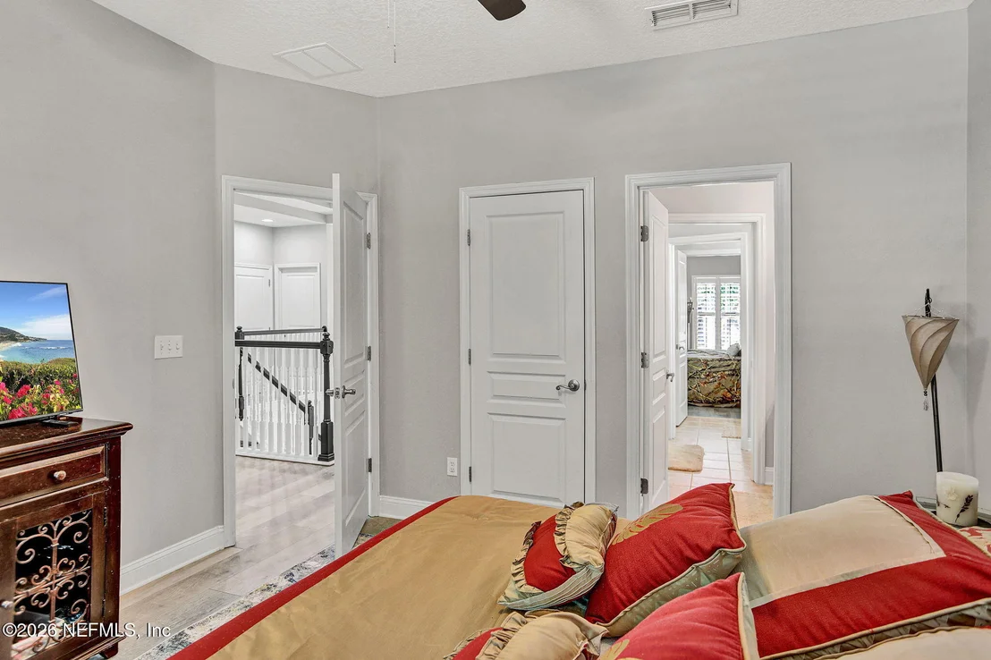 Photo of 1809 FOREST GLEN Way