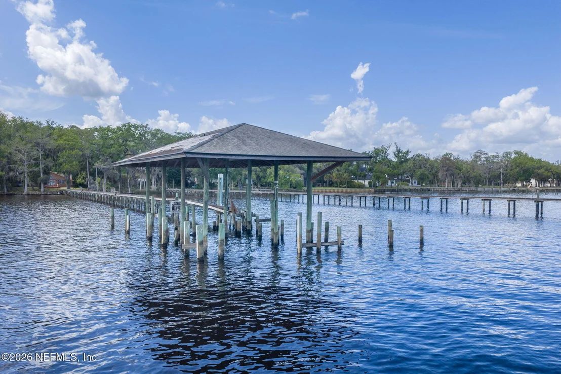 Photo of 4841 RAGGEDY POINT Road