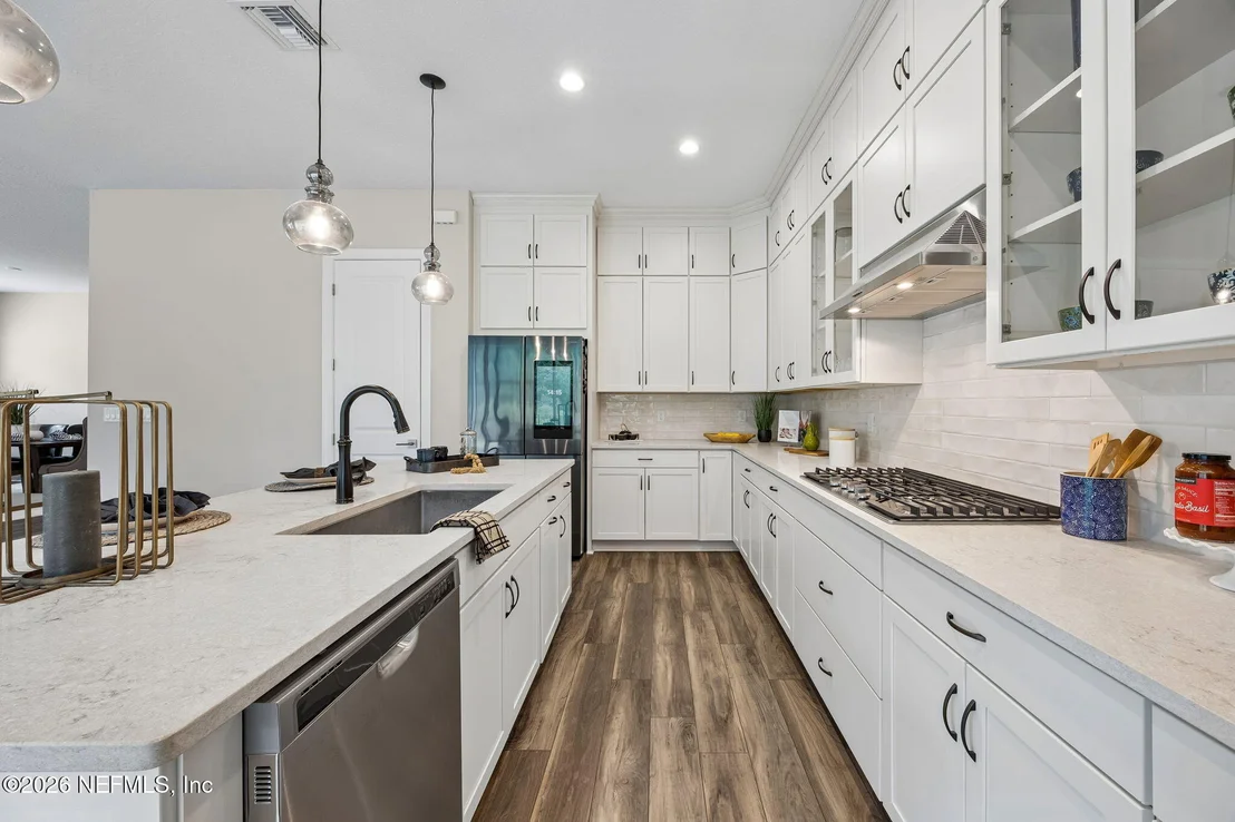 Photo of 9837 FILAMENT Boulevard