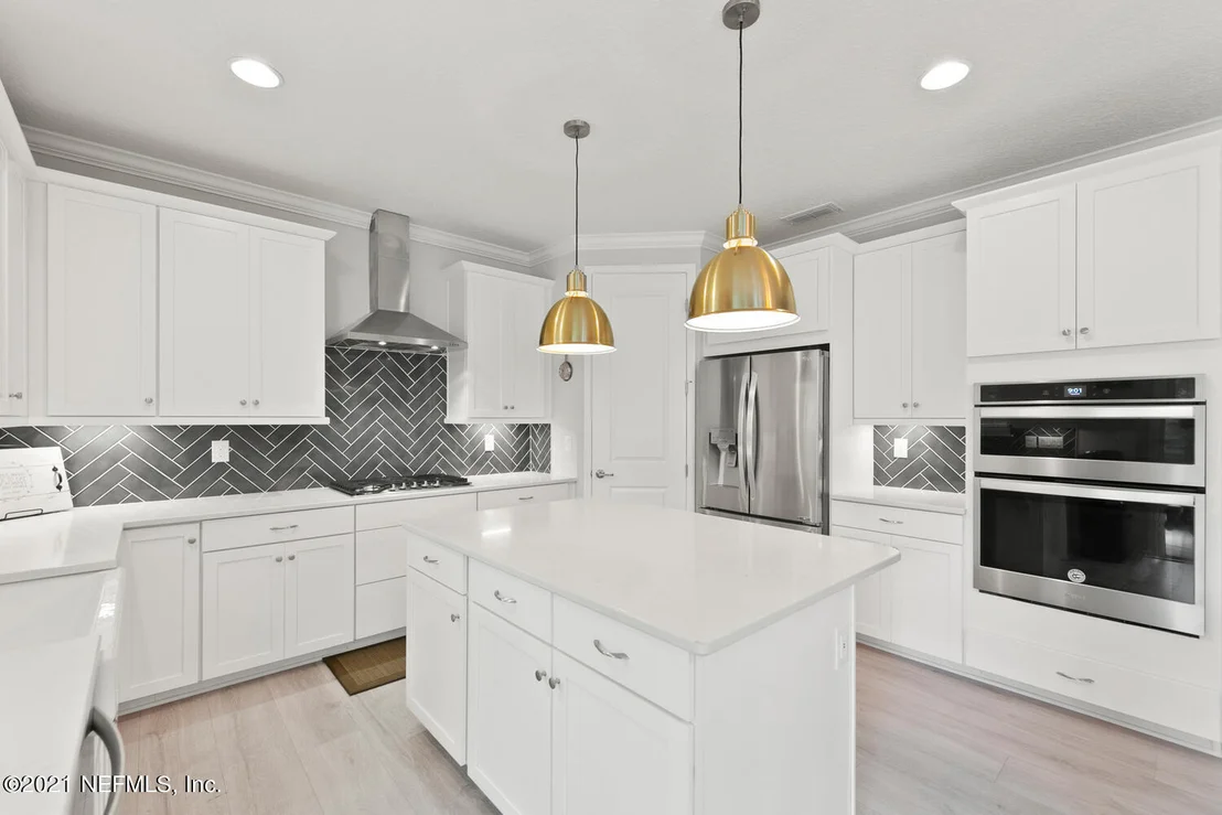 Photo of 331 CONVEX Lane