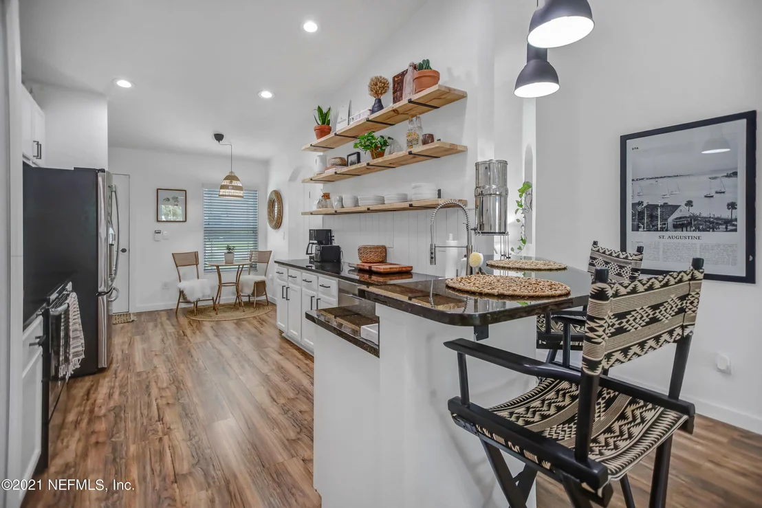 Photo of 136 TERRACINA Drive