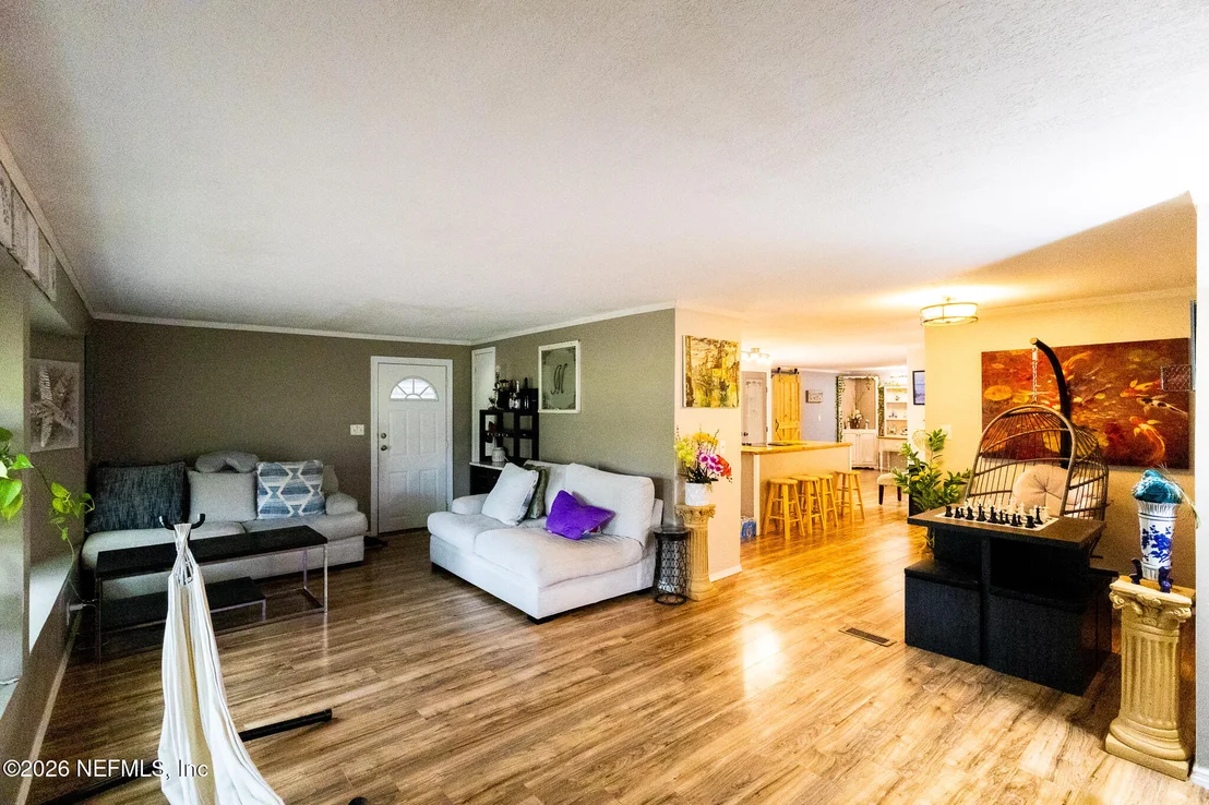 Photo of 239 LYNNE Drive
