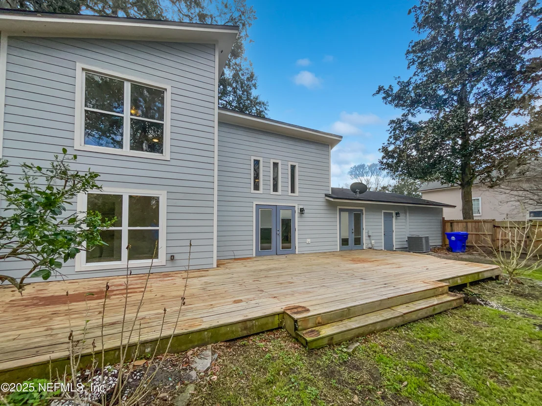 Photo of 601 MORGAN Street