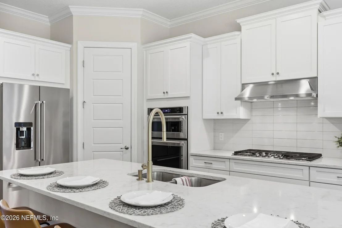 Photo of 275 FRESHWATER Drive