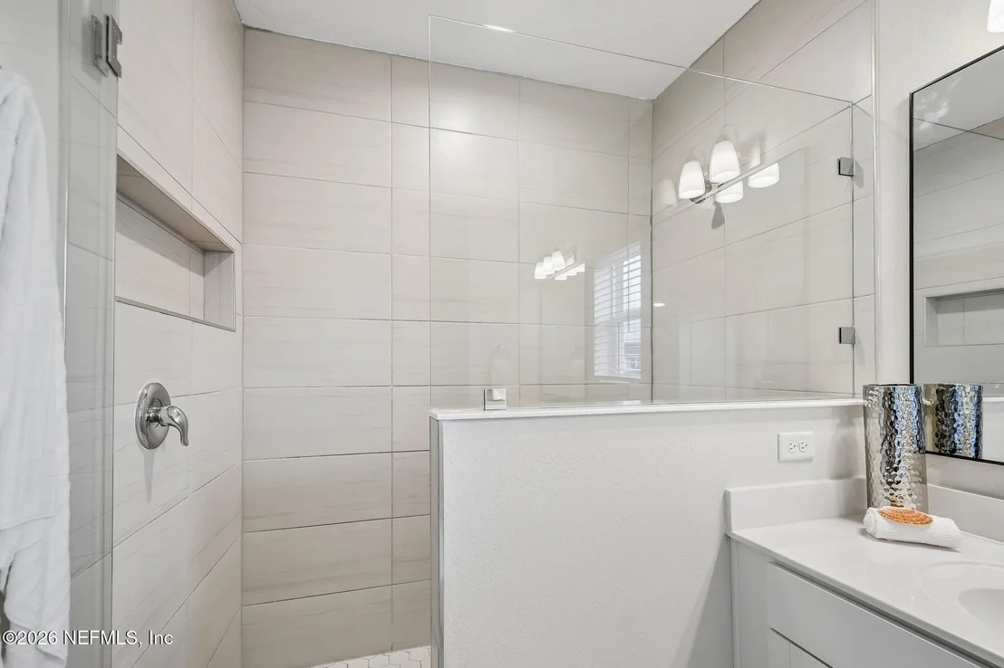 Photo of 250 HOLLY FOREST Drive