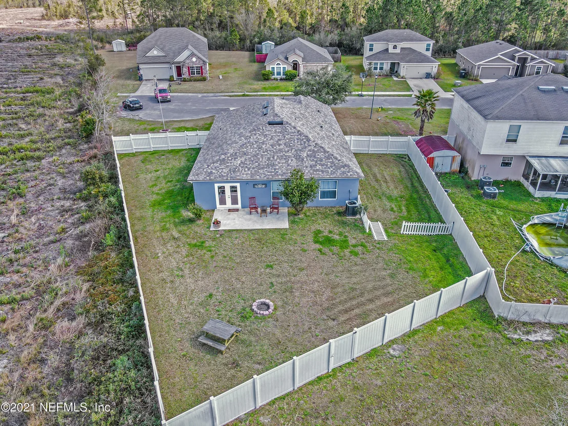 Photo of 698 ISLAMORADA Drive N