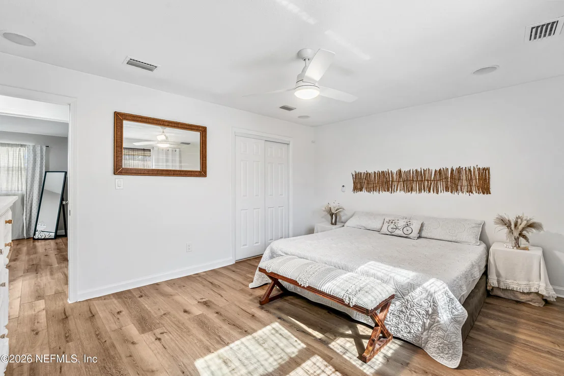 Photo of 457 A1A N