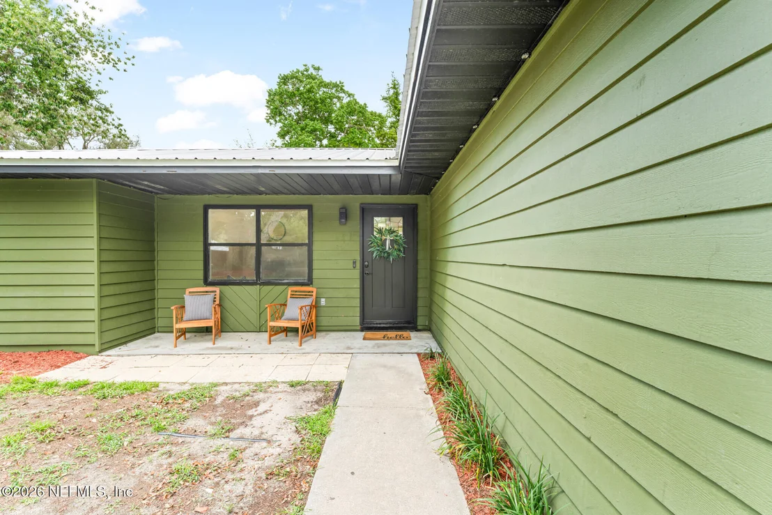 Photo of 111 SWALLOW Road