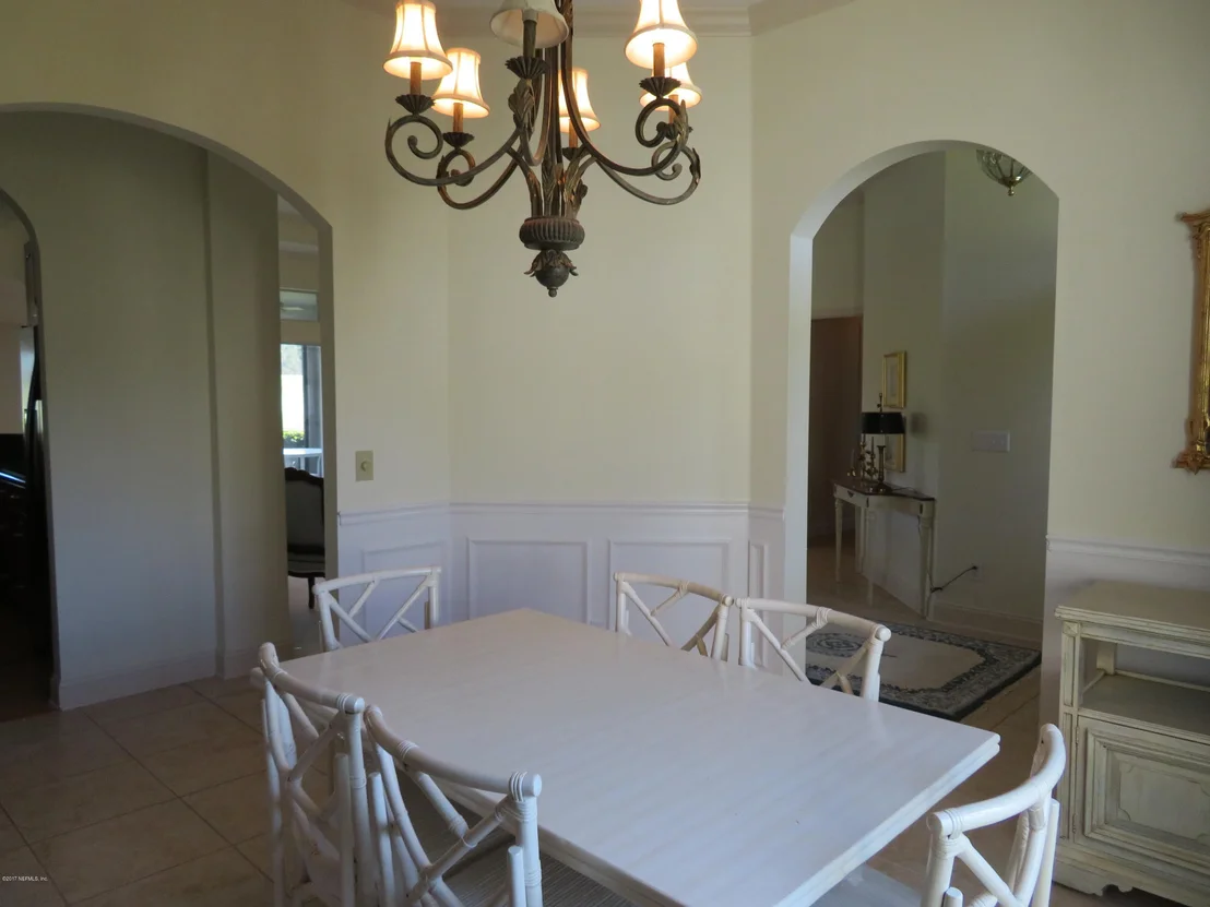 Photo of 2649 SENECA Drive