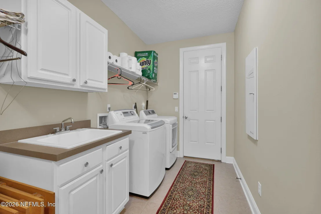 Photo of 549 SEBASTIAN Square