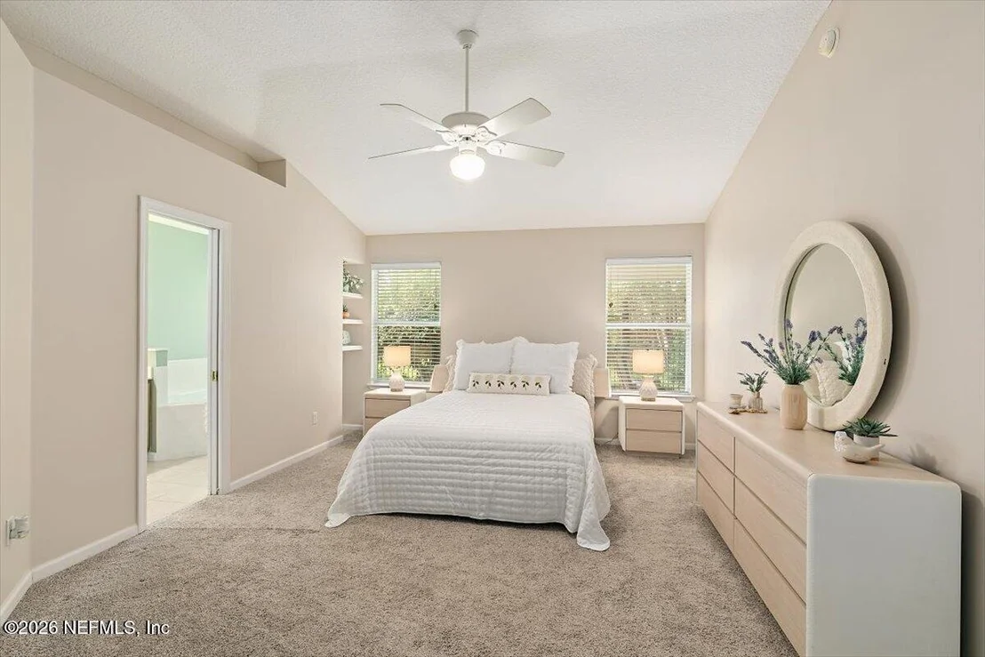 Photo of 952 BUTTERCUP Drive