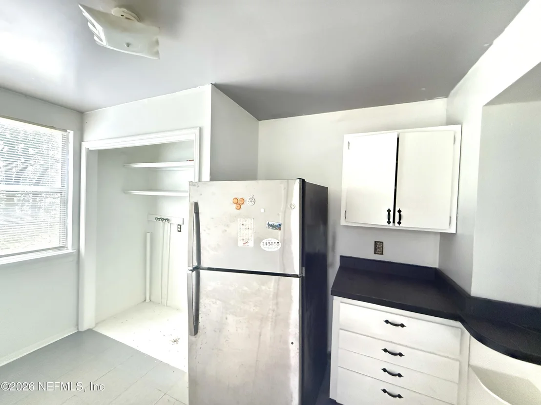 Photo of 8384 DELAWARE Avenue