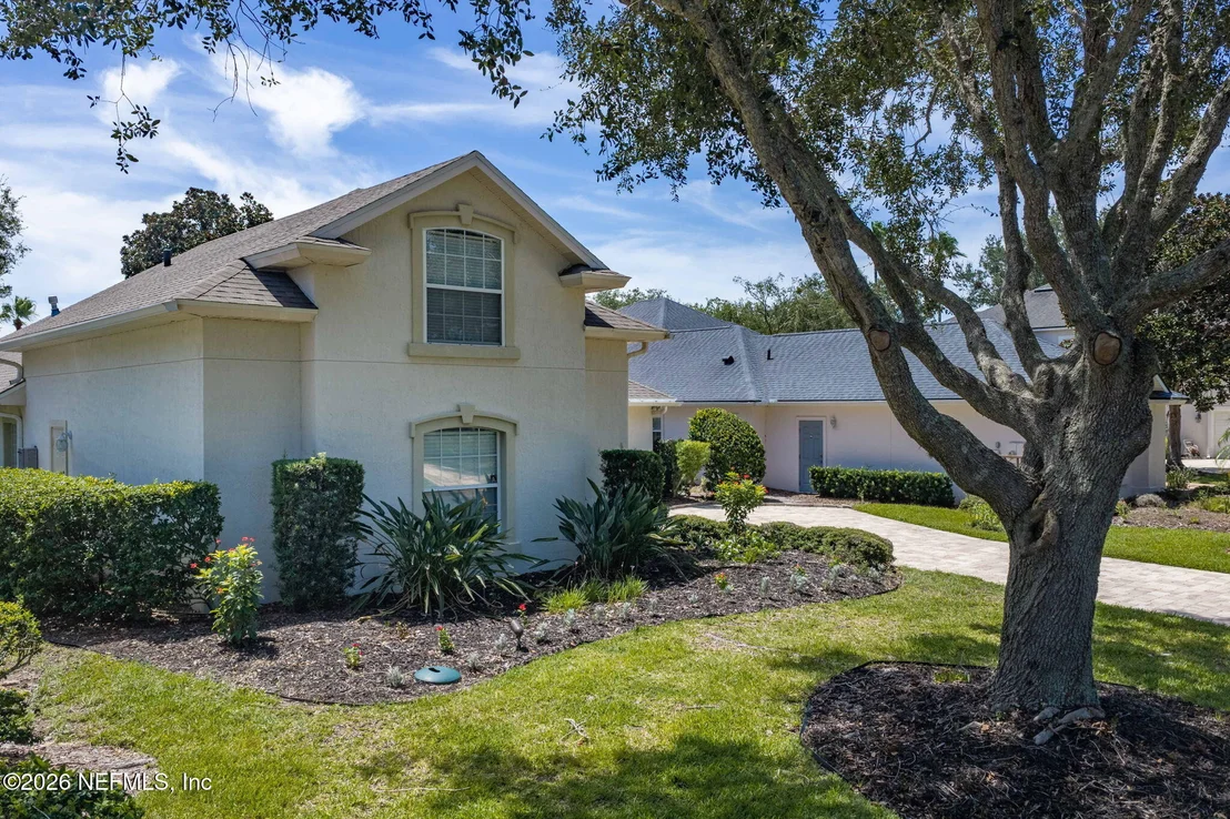 Photo of 909 SPRING LAKE Court