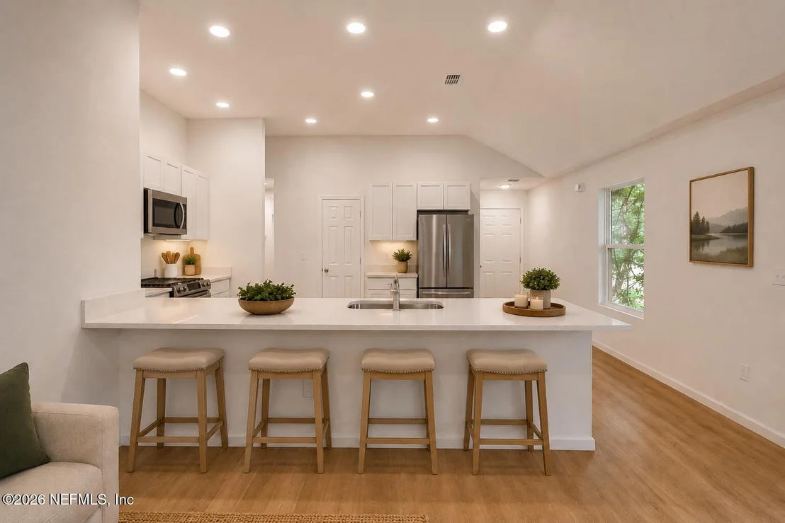 Photo of 5737 VERNON Road