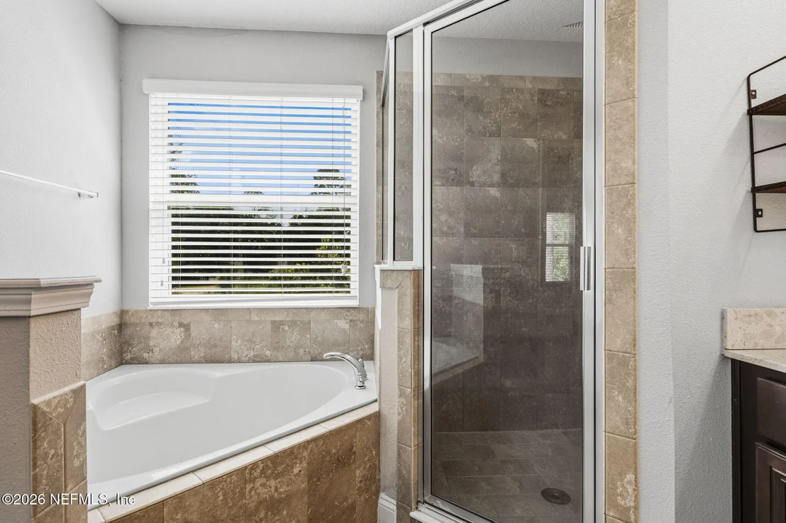 Photo of 4994 BALLASTONE Drive