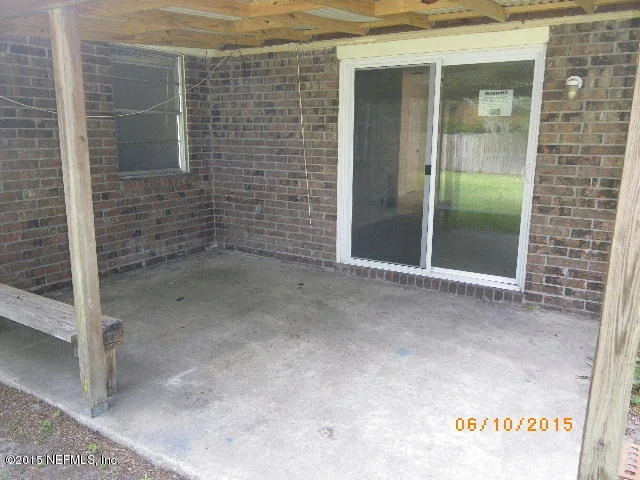 Photo of 230 DEBARRY Avenue