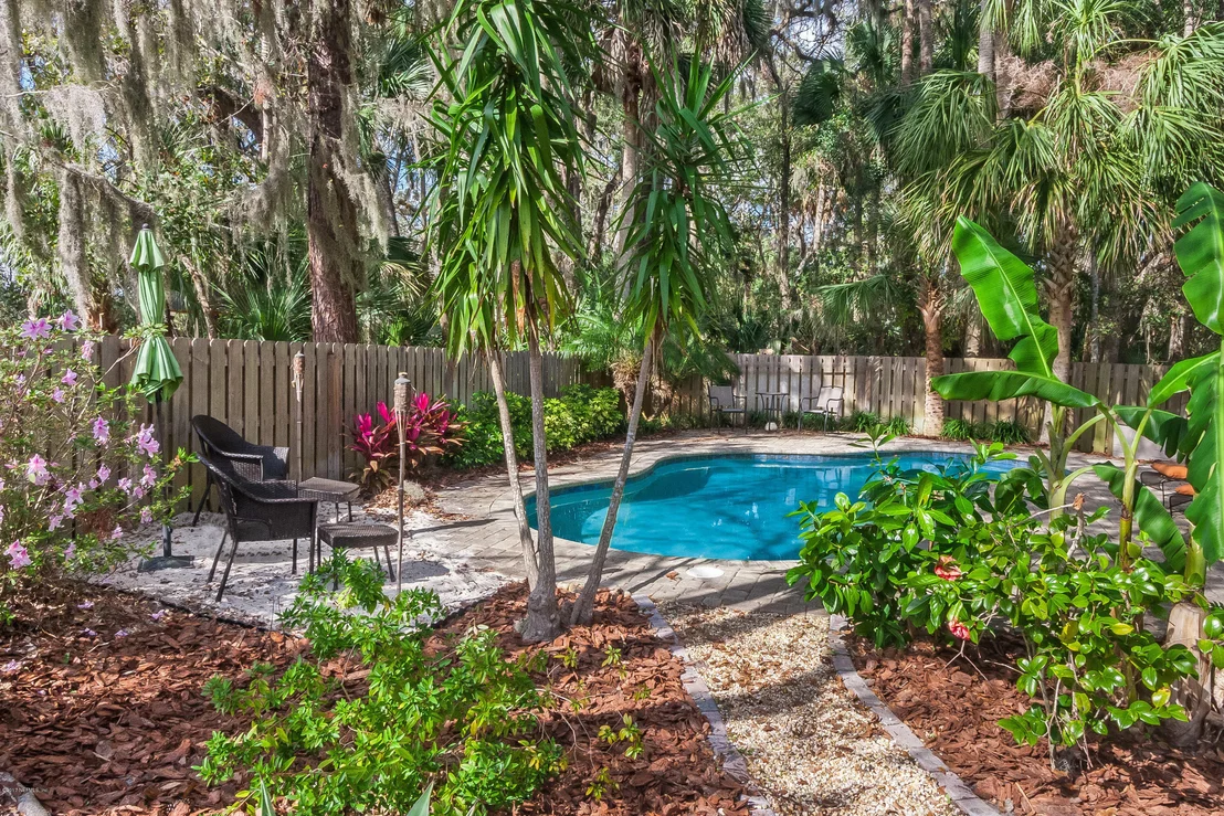 Photo of 224 SHELL BLUFF Court