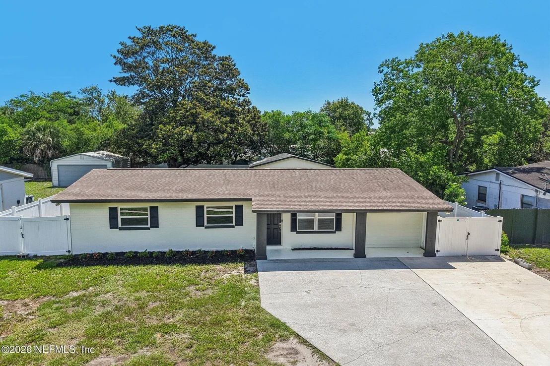 Photo of 317 PENMAN Road