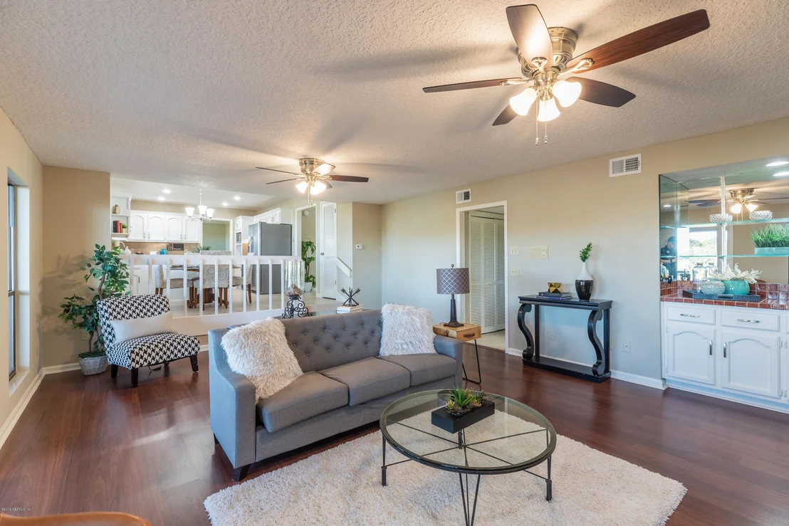 Photo of 4847 MARINERS POINT Drive