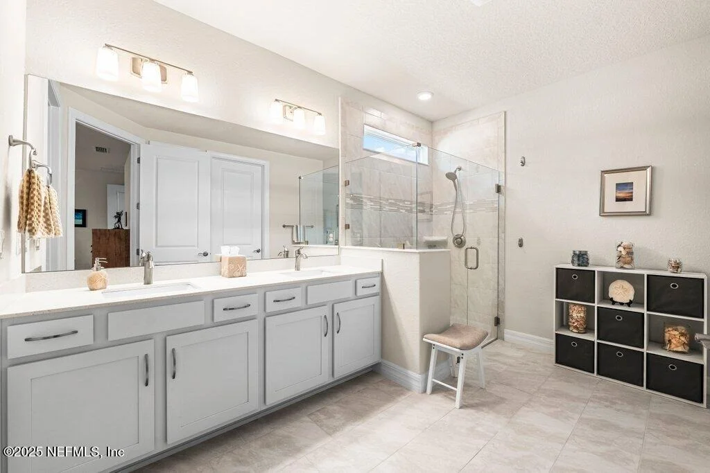 Photo of 11148 TOWN VIEW Drive