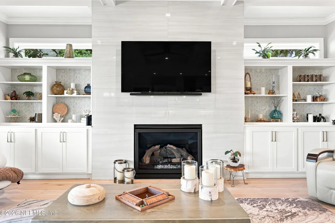 Photo of 153 BEACHSIDE Drive