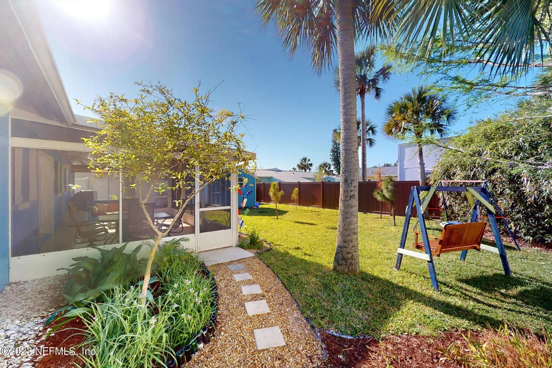 Photo of 322 N 5TH Street