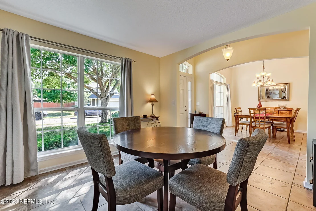 Photo of 9584 BEMBRIDGE MILL Drive