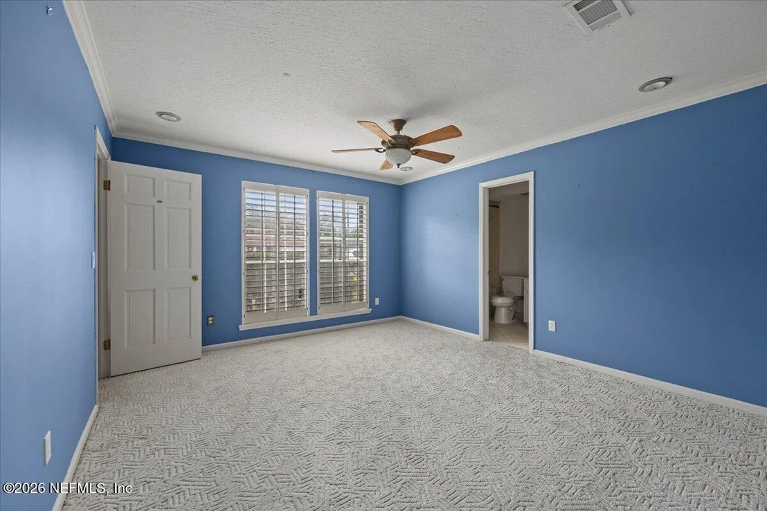 Photo of 5043 MARINERS POINT Drive