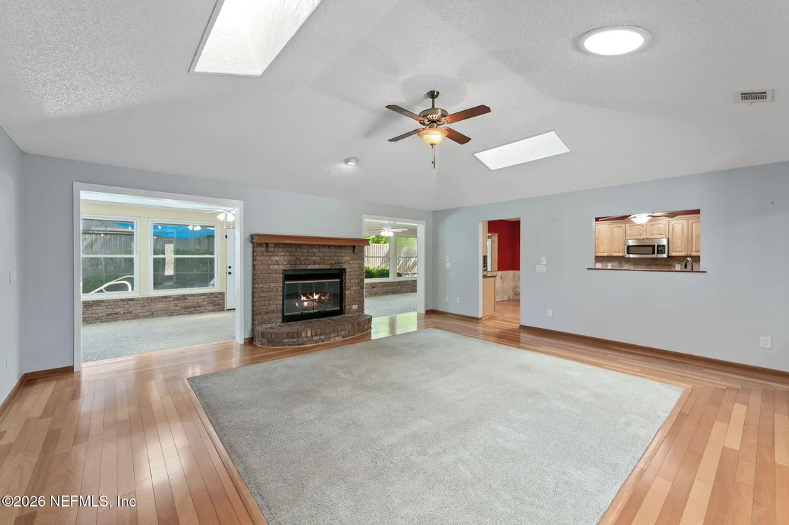 Photo of 11548 BASKERVILLE Road