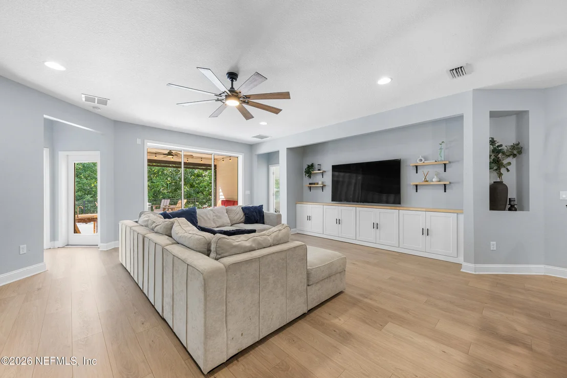 Photo of 649 WINDLEY Drive