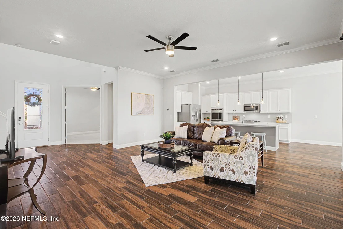 Photo of 316 RENWICK Parkway