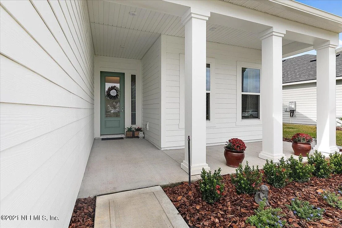 Photo of 105 OAK SHADOW Place