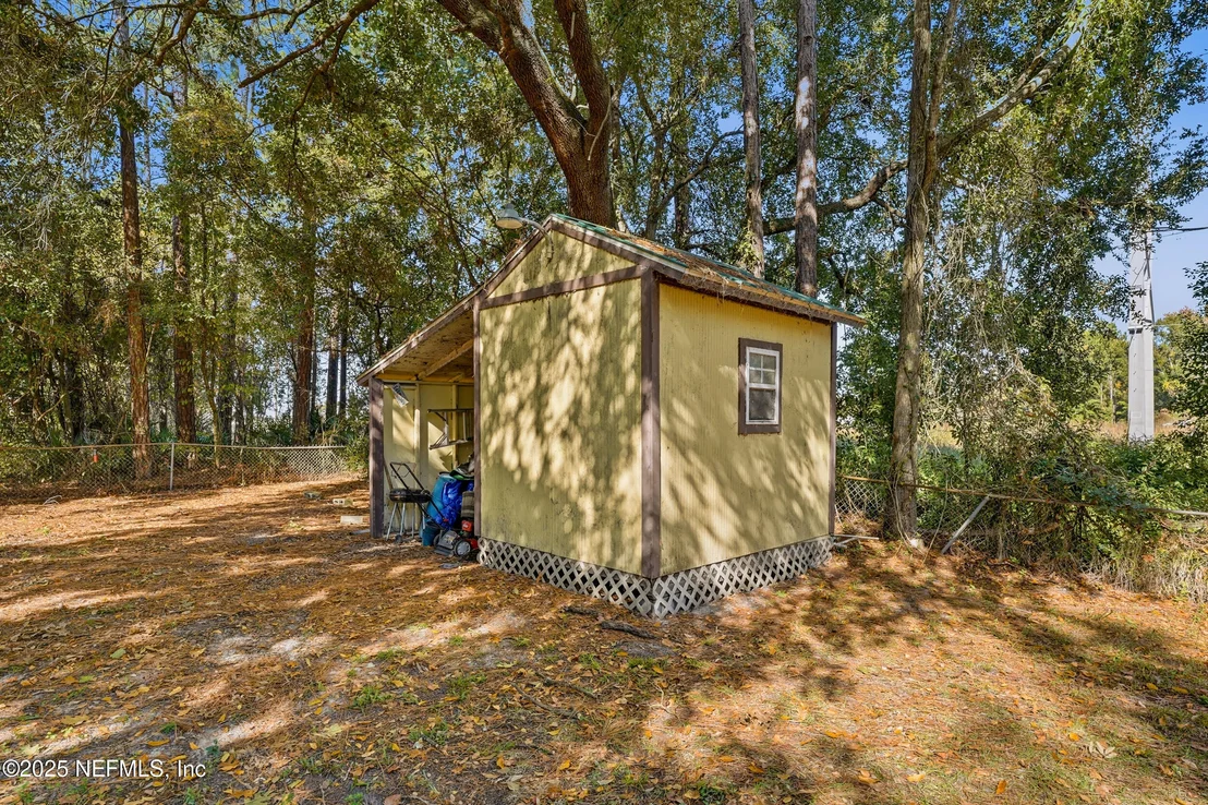 Photo of 11948 AARON Road