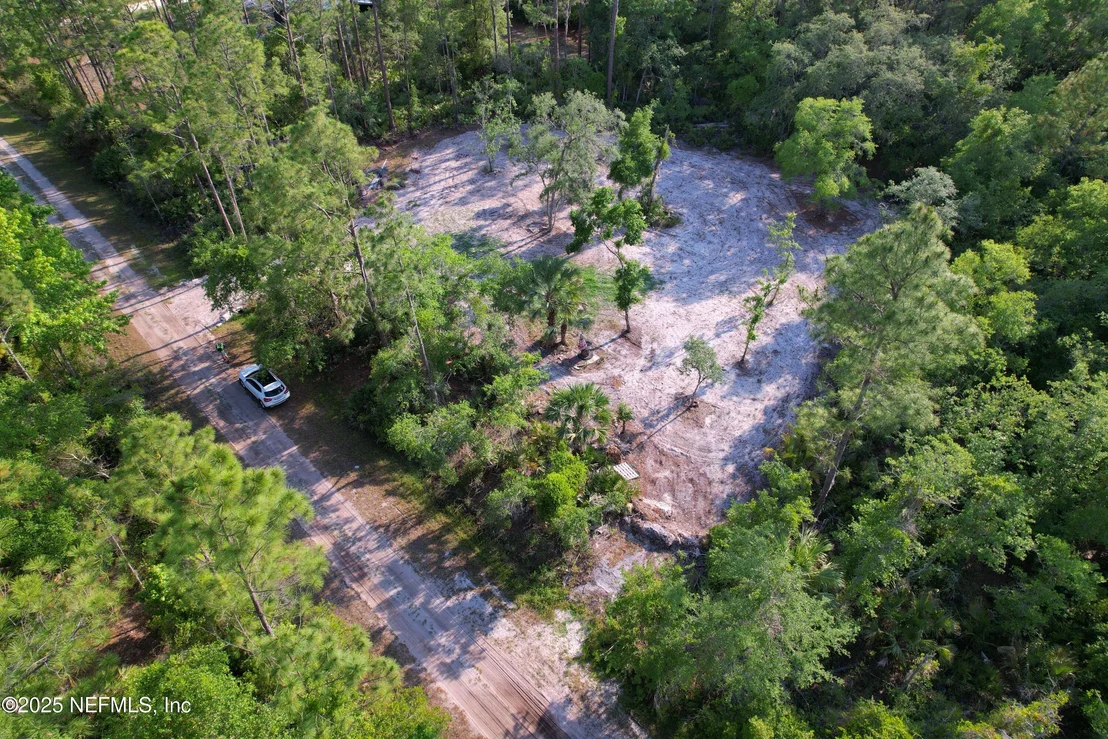 Photo of 121 STELLA Road