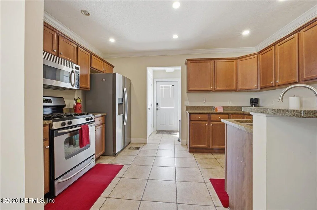 Photo of 18 ESTEY Street