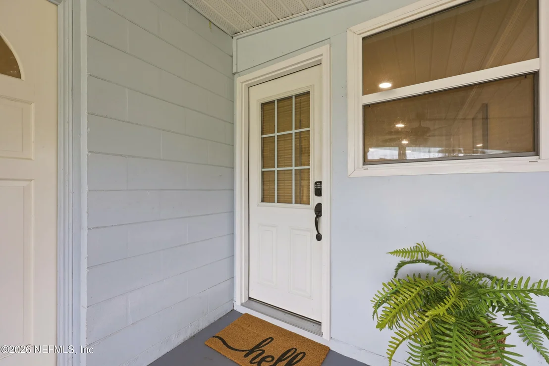 Photo of 25 SANDRA Drive