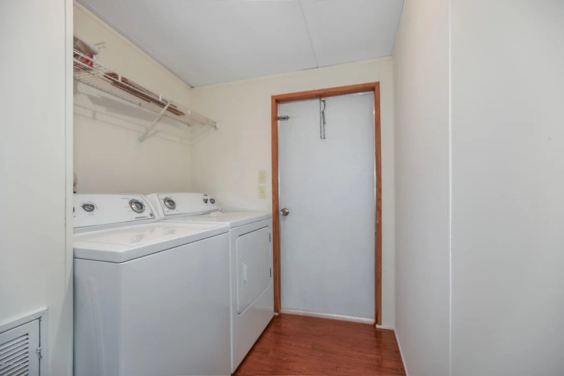 Photo of 277 VINTAGE OAK Circle