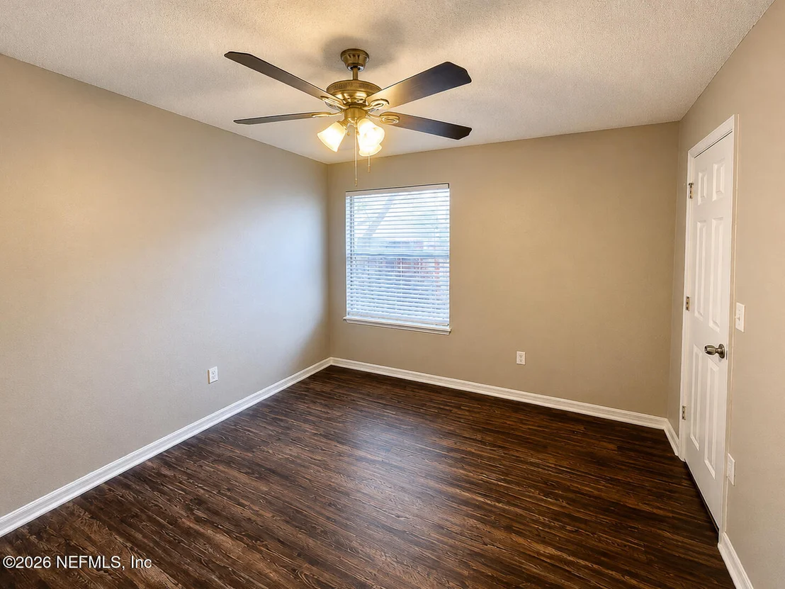 Photo of 8126 FIELDSIDE Drive W