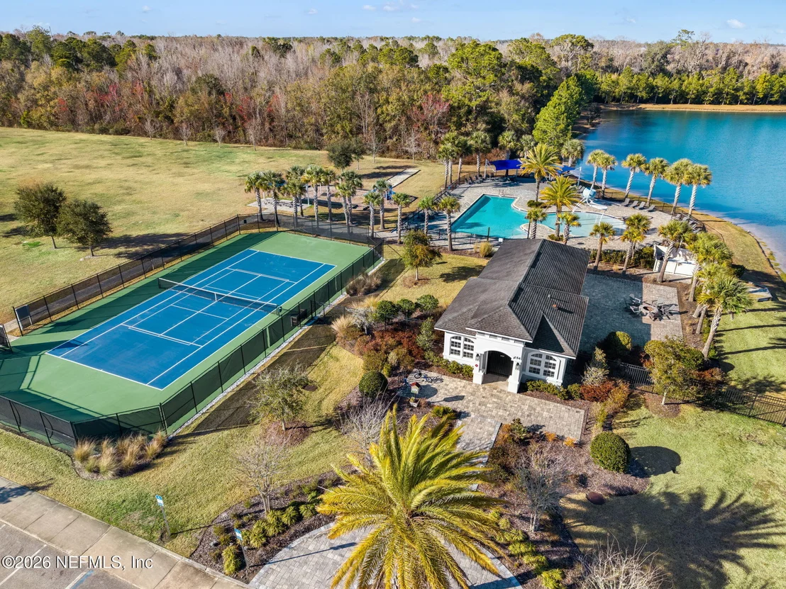 Photo of 348 WINDWALKER Drive