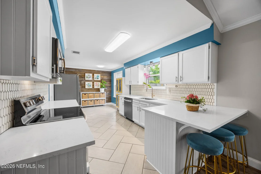 Photo of 1683 RIVERGATE Trail